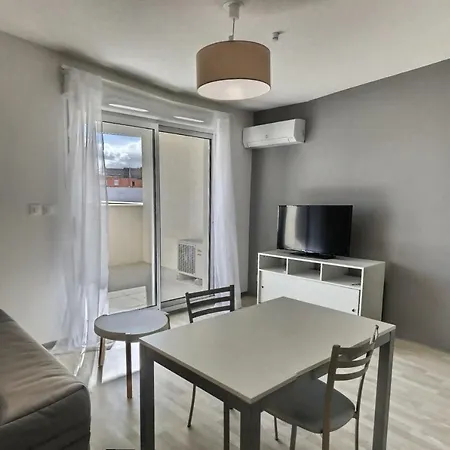 Studio Pour 2 Personnes + Bebe *